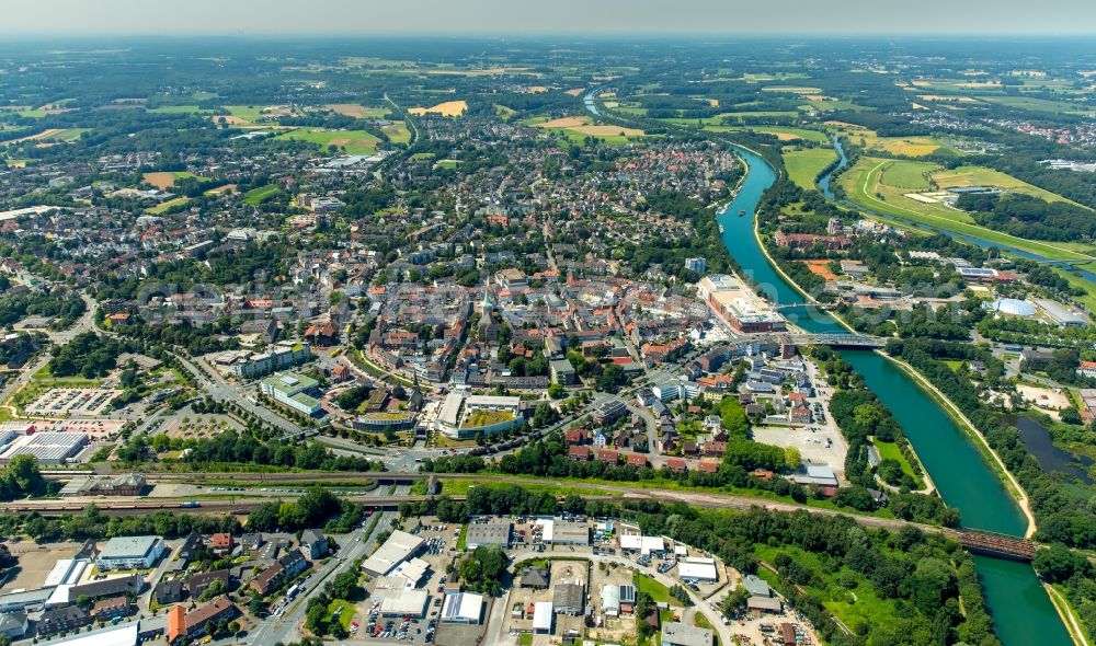 Aerial image Dorsten - Cityscape of downtown area in Dorsten with West Wall, South Wall, West ditch South Graben and Ostgraben on Wesel-date channel in North Rhine-Westphalia