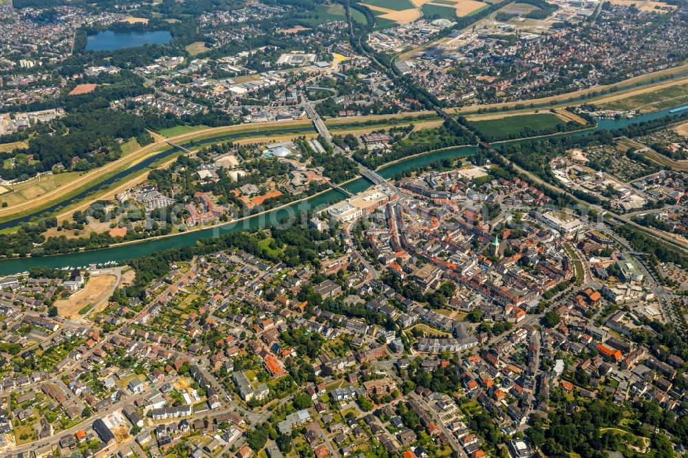 Dorsten from the bird's eye view: City view of the city area of in Dorsten in the state North Rhine-Westphalia, Germany