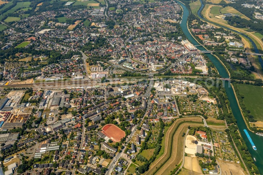 Dorsten from the bird's eye view: City view of the city area of in Dorsten in the state North Rhine-Westphalia, Germany