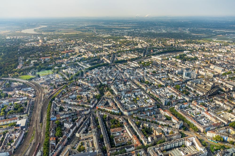 Aerial photograph Düsseldorf - City view on down town of the district Friedrichstadt in Duesseldorf in the state North Rhine-Westphalia, Germany