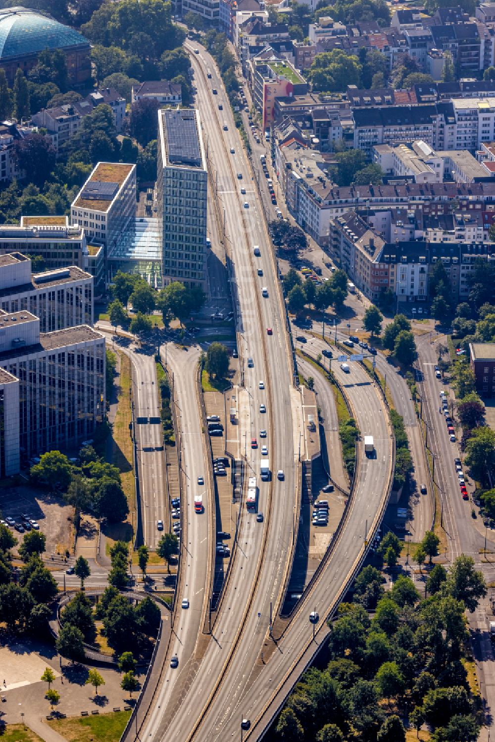 Düsseldorf from above - City view of the inner city area along the street Rheinkniebruecke with the skyscraper of the NRW.BANK in Dusseldorf in the Ruhr area in the state North Rhine-Westphalia, Germany