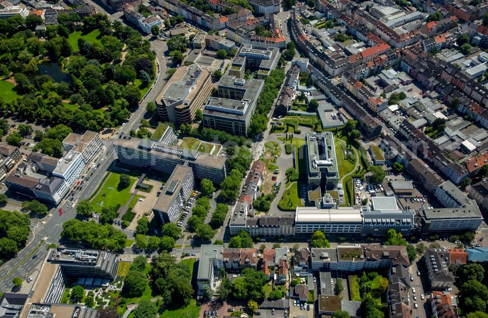 Essen from the bird's eye view: City view of the city area of in Essen in the state North Rhine-Westphalia