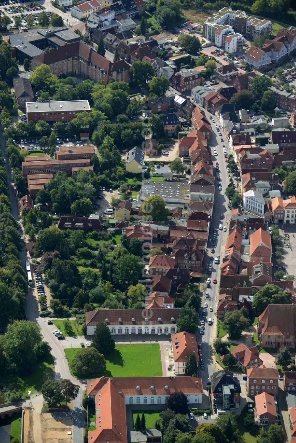 Aerial photograph Eutin - City view of the inner-city area at the Stolbergstrasse in Eutin in the state Schleswig-Holstein