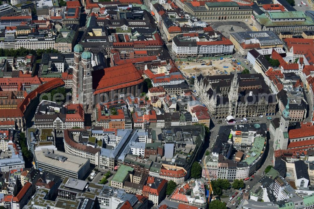 Aerial image München - City view on down town on Frauenkirche in Munich in the state Bavaria, Germany