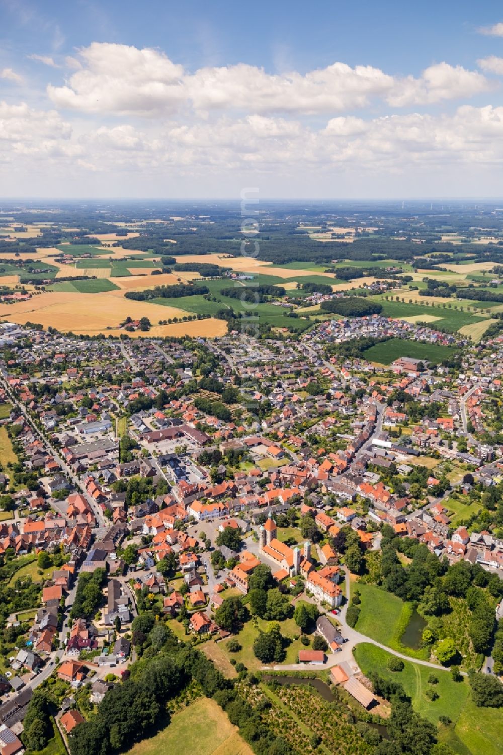 Freckenhorst from the bird's eye view: City view of the city area of in Freckenhorst in the state North Rhine-Westphalia, Germany