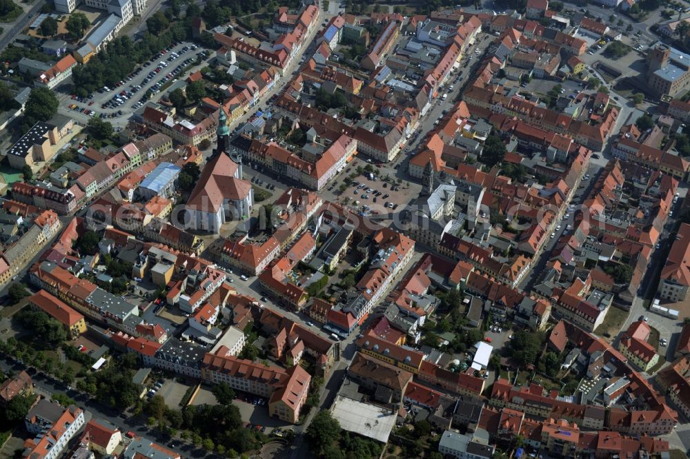 Großenhain from the bird's eye view: City view of the inner-city area at the Hauptmarkt in Grossenhain in the state Saxony