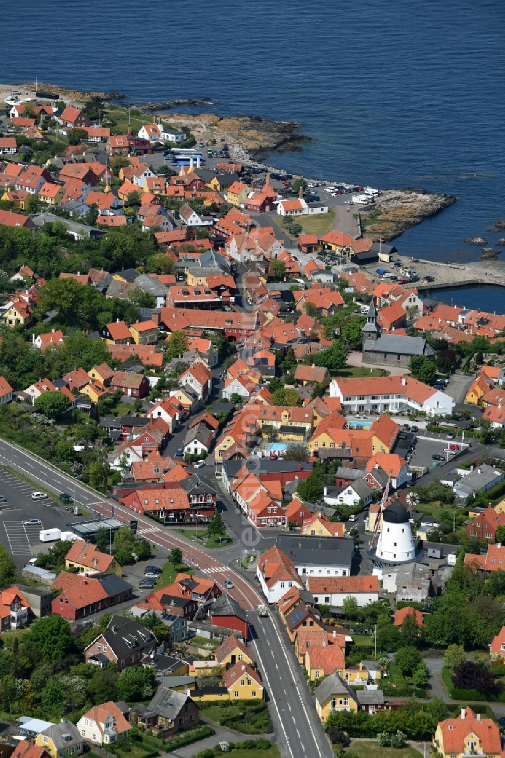 Aerial photograph Gudhjem - City view of the city area of in Gudhjem Bornholm Island in Region Hovedstaden, Denmark