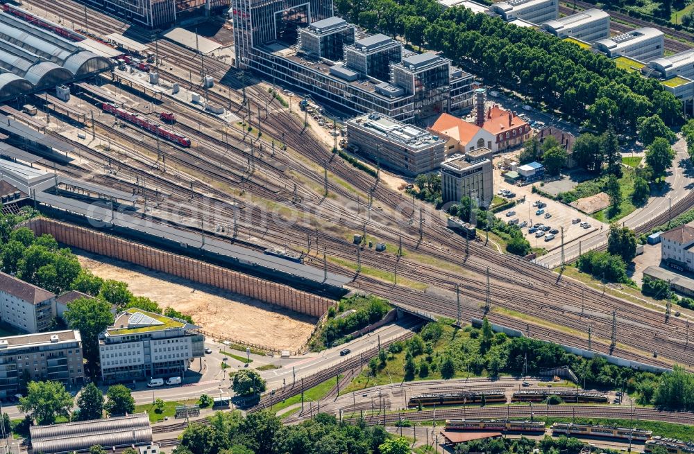 Aerial image Karlsruhe - City view on down town on Central Station in Karlsruhe in the state Baden-Wurttemberg, Germany