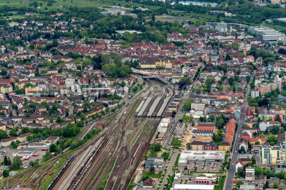 Offenburg from the bird's eye view: City view on down town Am Central Station in Offenburg in the state Baden-Wurttemberg, Germany