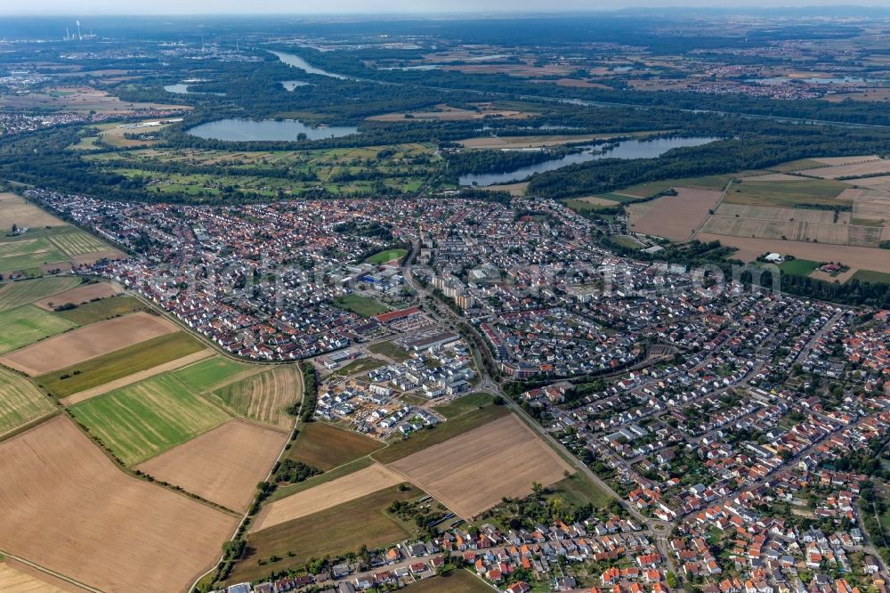 Hochstetten from the bird's eye view: City view on down town in Hochstetten in the state Baden-Wuerttemberg, Germany