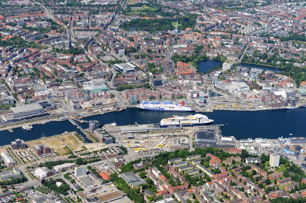 Kiel from the bird's eye view: City view of the city area of in Kiel in the state Schleswig-Holstein