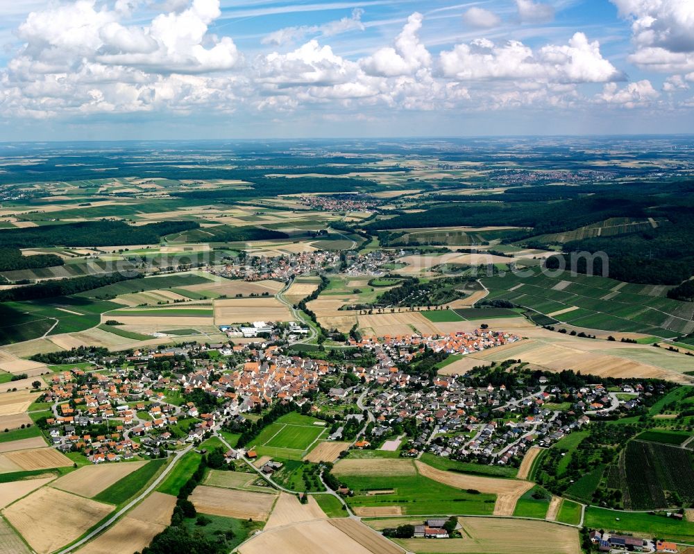 Kleingartach from the bird's eye view: City view on down town in Kleingartach in the state Baden-Wuerttemberg, Germany