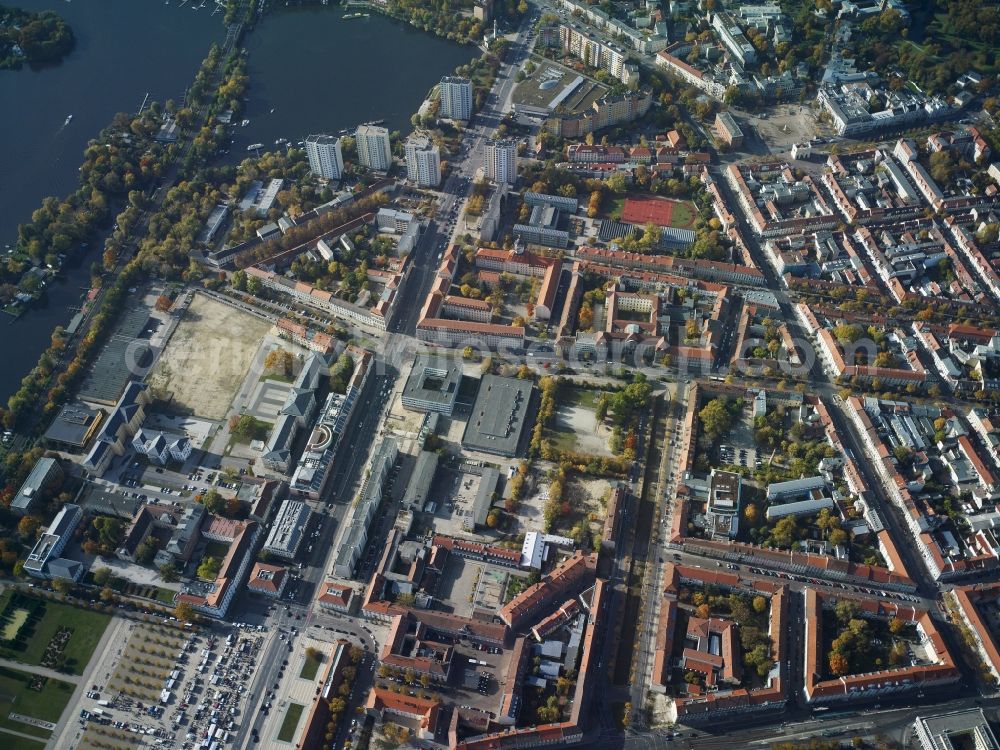 Aerial photograph Potsdam - City view of the inner-city area at the crossroad between Dortustrasse and Breite Strasse in Potsdam in the state Brandenburg