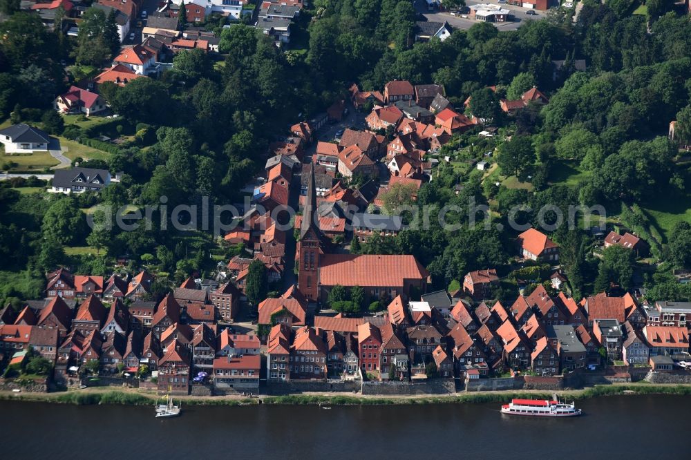 Aerial photograph Lauenburg Elbe - City view of the city area of in Lauenburg Elbe in the state Schleswig-Holstein