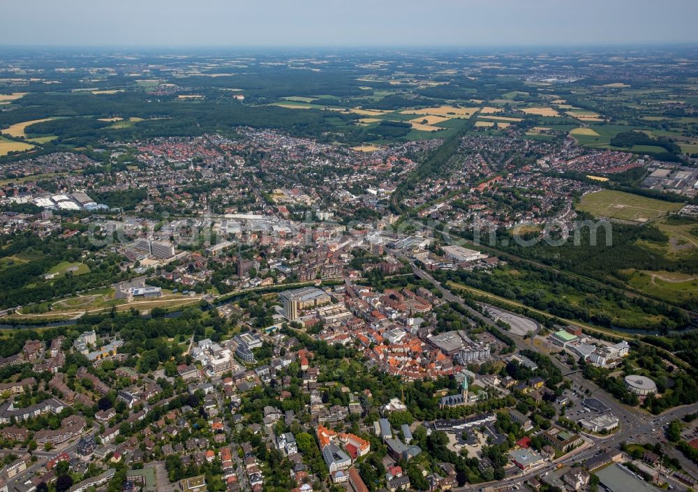 Lünen from the bird's eye view: City view of the inner-city area at the river Lippe in Luenen in the state North Rhine-Westphalia