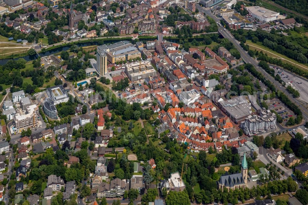 Aerial image Lünen - City view of the inner-city area at the river Lippe in Luenen in the state North Rhine-Westphalia