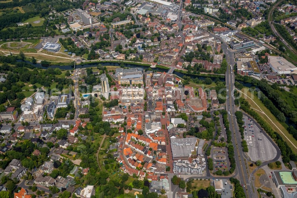 Aerial photograph Lünen - City view of the inner-city area at the river Lippe in Luenen in the state North Rhine-Westphalia