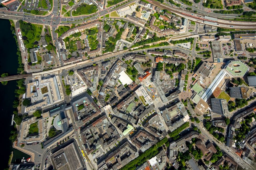 Mülheim an der Ruhr from the bird's eye view: City view of the city area of in Muelheim on the Ruhr in the state North Rhine-Westphalia