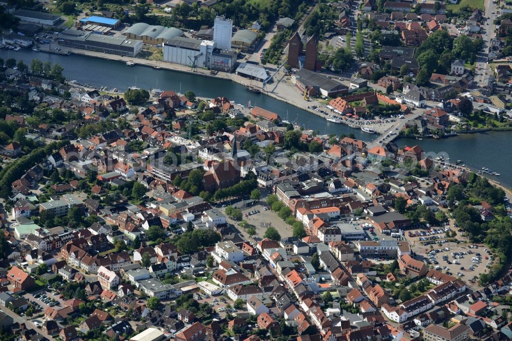 Aerial photograph Neustadt in Holstein - City view of the inner-city area of in Neustadt in Holstein in the state Schleswig-Holstein