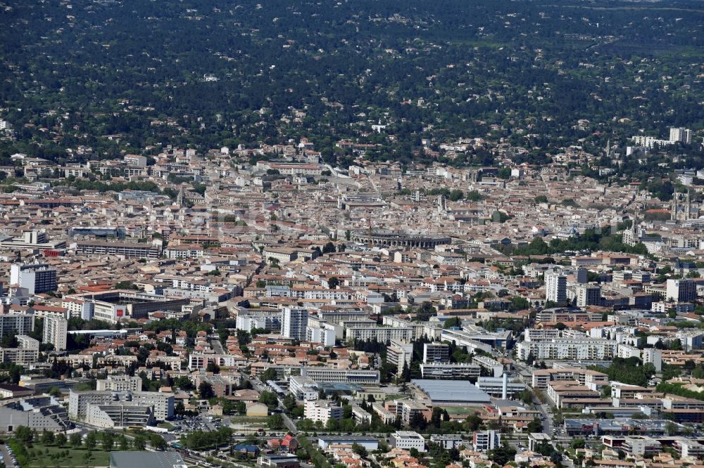 Nîmes from the bird's eye view: City view of the city area of in Nimes in Languedoc-Roussillon Midi-Pyrenees, France