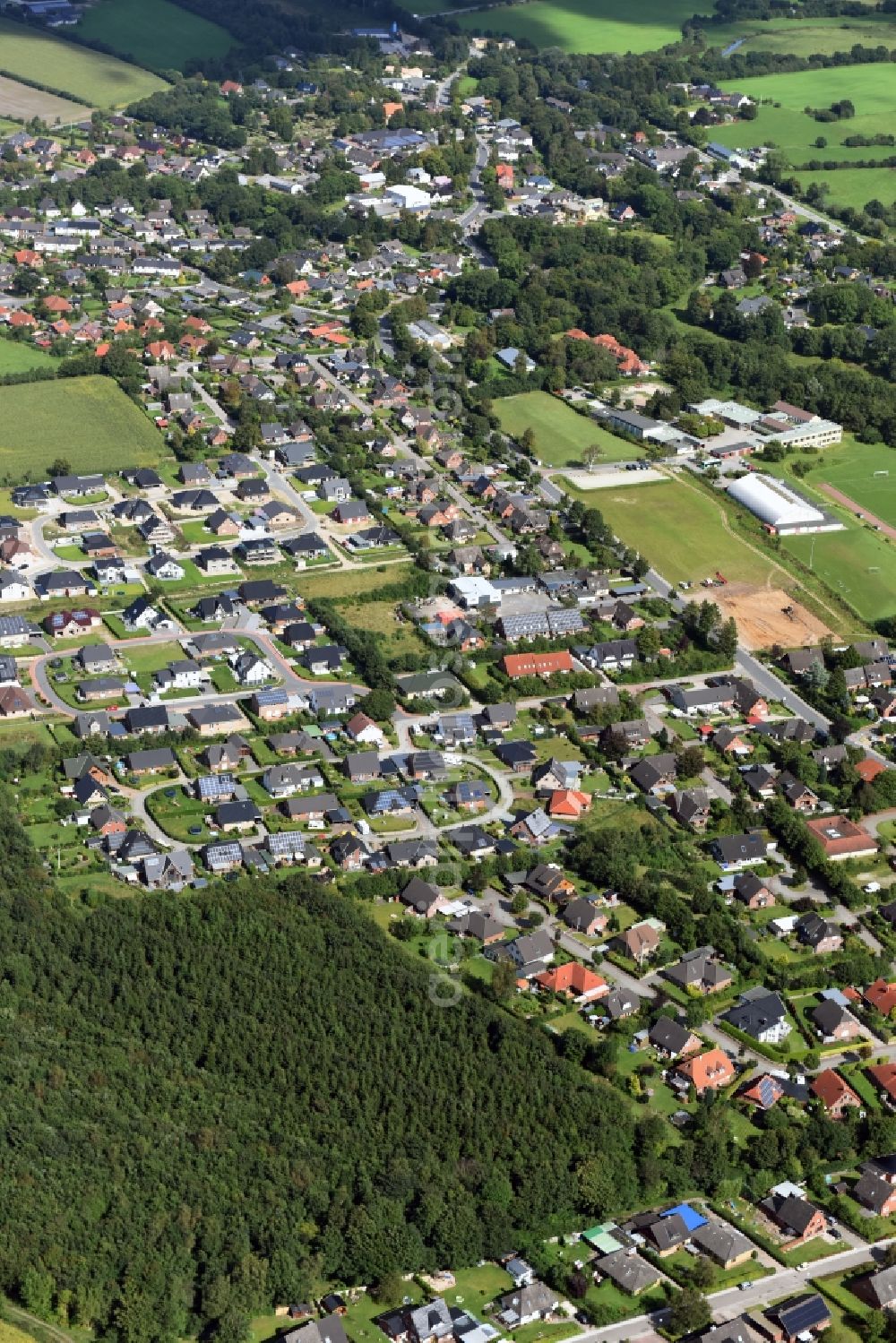 Oeversee from the bird's eye view: City view of the city area of in Oeversee in the state Schleswig-Holstein