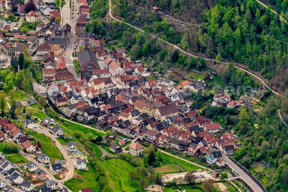 Aerial photograph Oppenau - City view on down town in Oppenau in the state Baden-Wuerttemberg, Germany