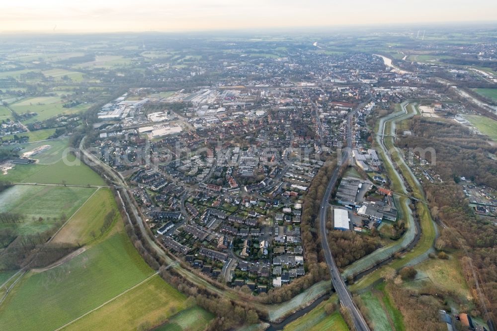 Aerial image Dorsten - City view on down town in the district Feldmark in Dorsten in the state North Rhine-Westphalia, Germany