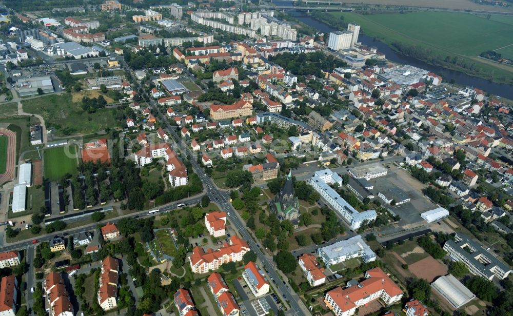 Aerial image Riesa - City view of the inner-city area at the crossroads of Pausitzer Strasse and Robert-Koch-Strasse in Riesa in the state Saxony