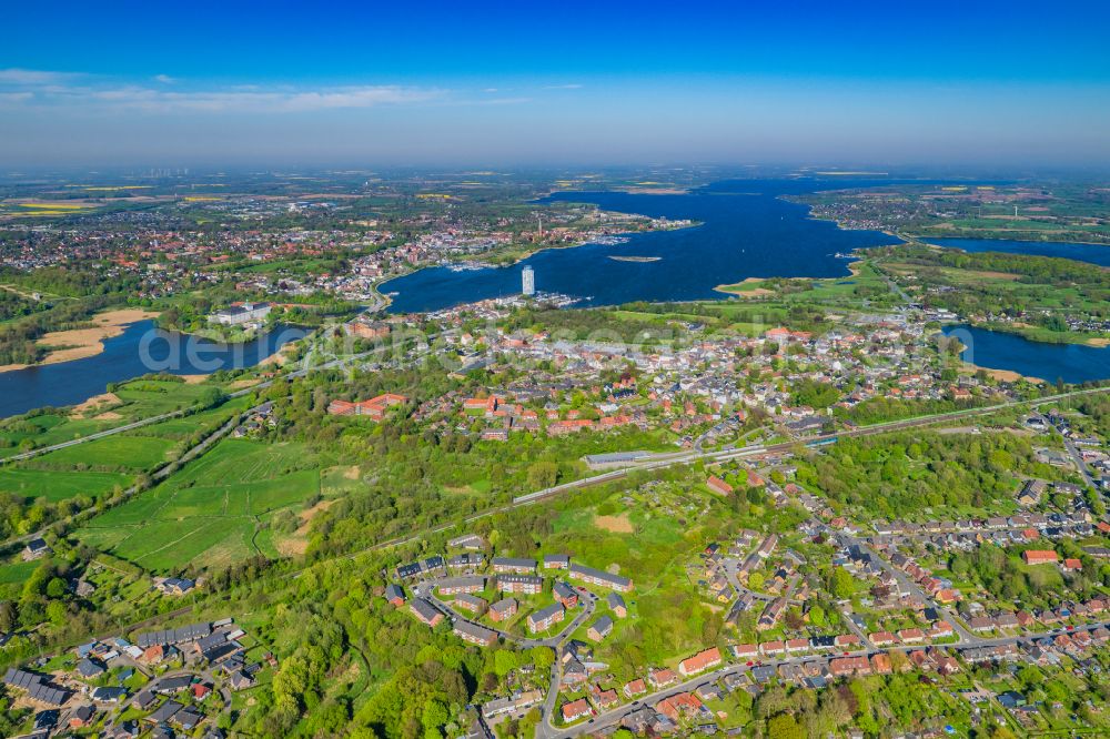 Schleswig from the bird's eye view: City view of the city area of in Schleswig in the state Schleswig-Holstein