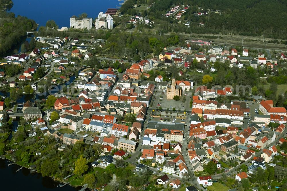 Aerial photograph Fürstenberg/Havel - City view of the inner city area with city church and market place in Fuerstenberg / Havel in the state Brandenburg, Germany