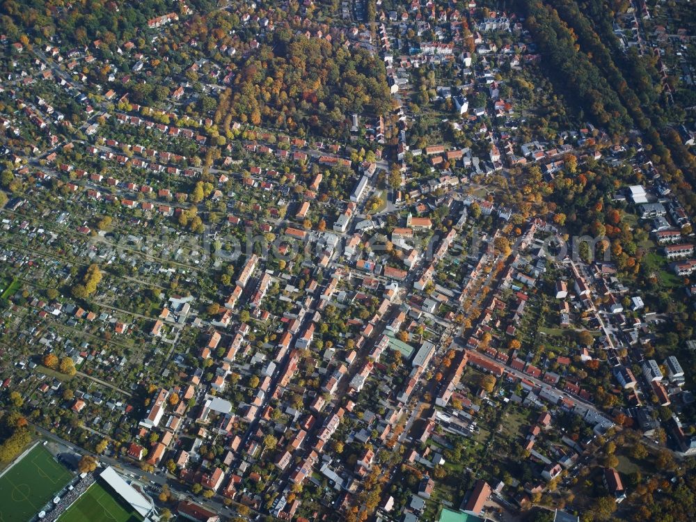 Potsdam from the bird's eye view: City view of the inner-city area at the street Alt Nowawes in the district Babelsberg in Potsdam in the state Brandenburg