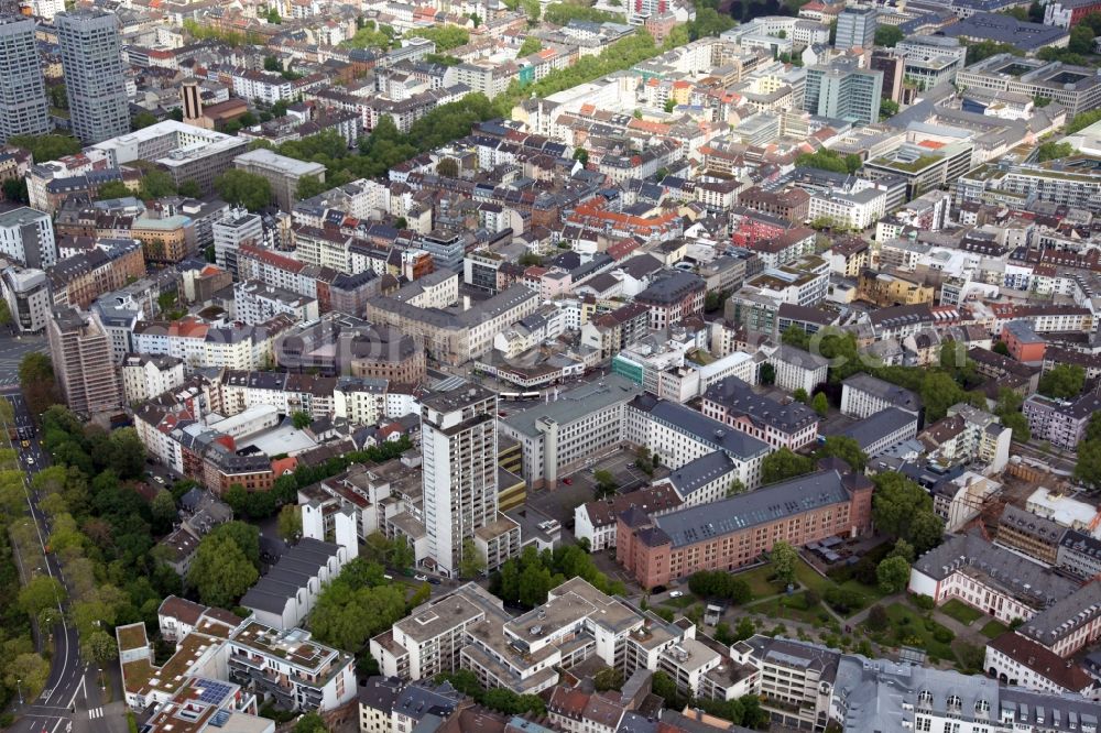 Aerial photograph Mainz - City view on down town with the streets Grosse Bleiche and Grosse Langgasse in the district Altstadt in Mainz in the state Rhineland-Palatinate, Germany