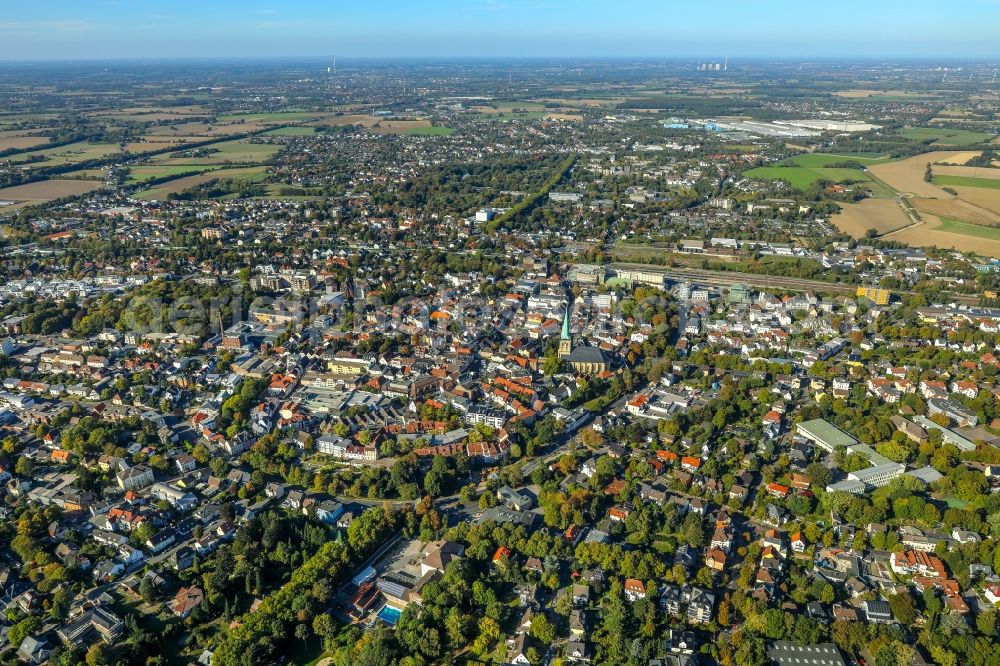 Unna from the bird's eye view: City view of the city area of in Unna in the state North Rhine-Westphalia, Germany