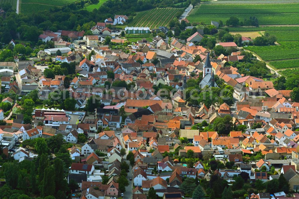 Westhofen from the bird's eye view: City view on down town in Westhofen in the state Rhineland-Palatinate, Germany