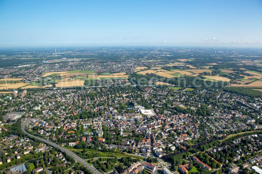 Kamen from above - City view of the inner-city area at the Westring in Kamen in the state North Rhine-Westphalia