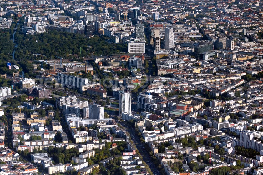 Aerial photograph Berlin - City view on down town with Wohn- and Geschaeftsgebaeuden on Ernst-Reuter-Platz and the Strassenverlauf of Otto-Suhr-Allee in the district Charlottenburg in Berlin, Germany