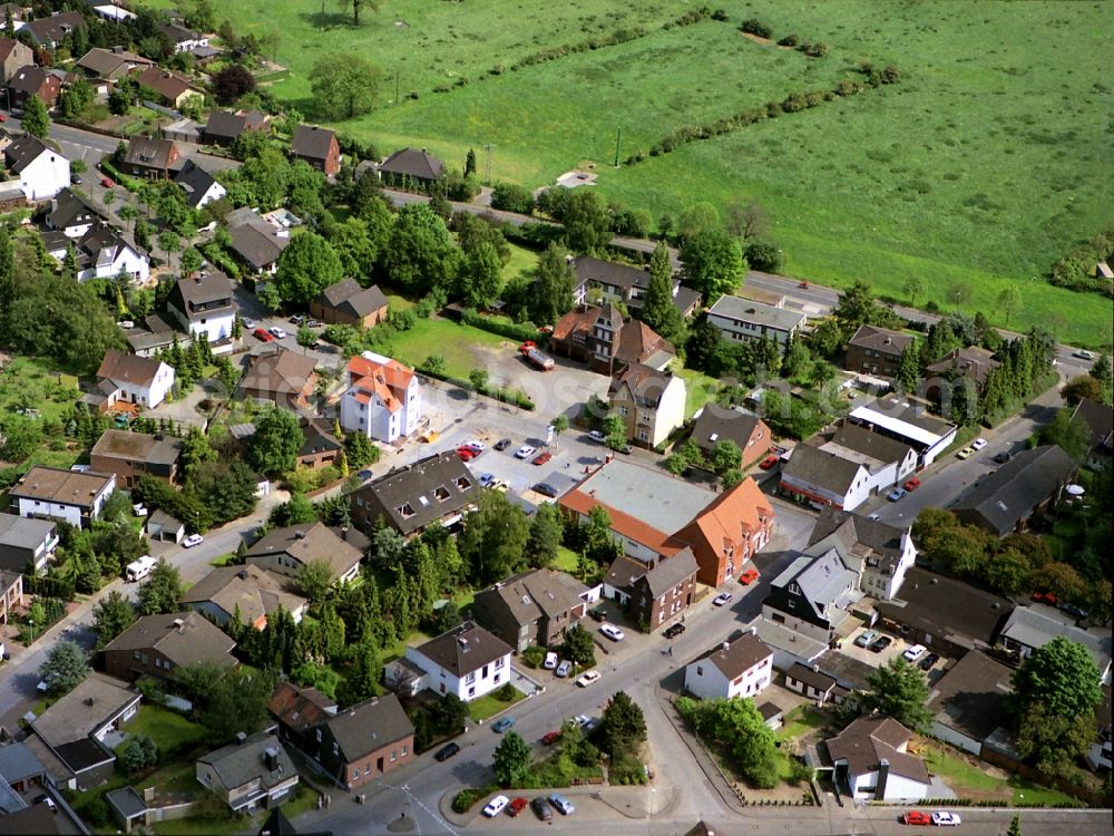 Homberg-Ruhrort-Baerl from above - City view of downtown area Augustastrasse - Grafschafter Strasse in Homberg-Ruhrort-Baerl in the state North Rhine-Westphalia