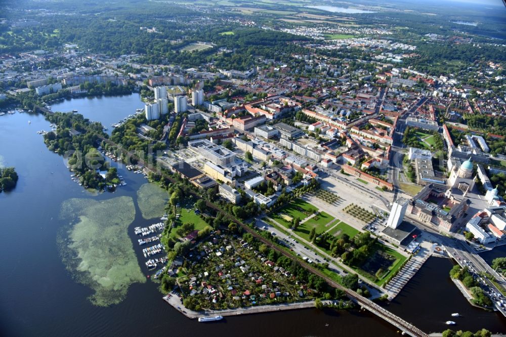 Aerial image Potsdam - City view of downtown area Breite Strasse - Lustgarten - Am Alten Markt - Fachhochschule Potsdon - Standort Alter Markt Friedrich-Ebert-Strasse in Potsdam in the state Brandenburg, Germany