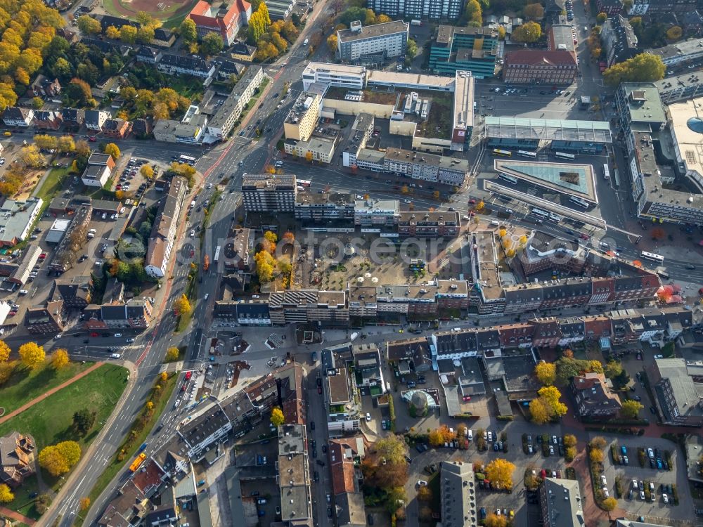 Bottrop from the bird's eye view: City view of downtown area along the Friedrich-Ebert-Strasse in the district Stadtmitte in Bottrop in the state North Rhine-Westphalia, Germany