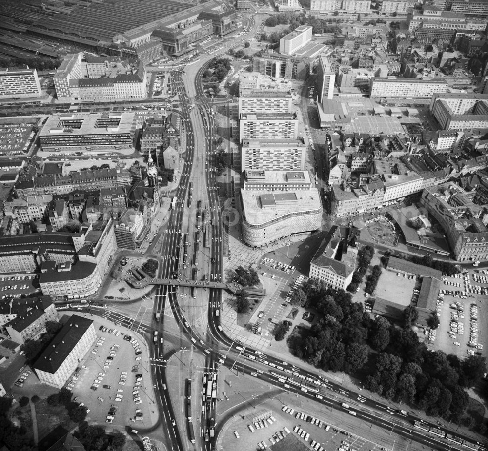 Aerial photograph Leipzig - City view of downtown area on Goerdelerring in the district Mitte in Leipzig in the state Saxony, Germany