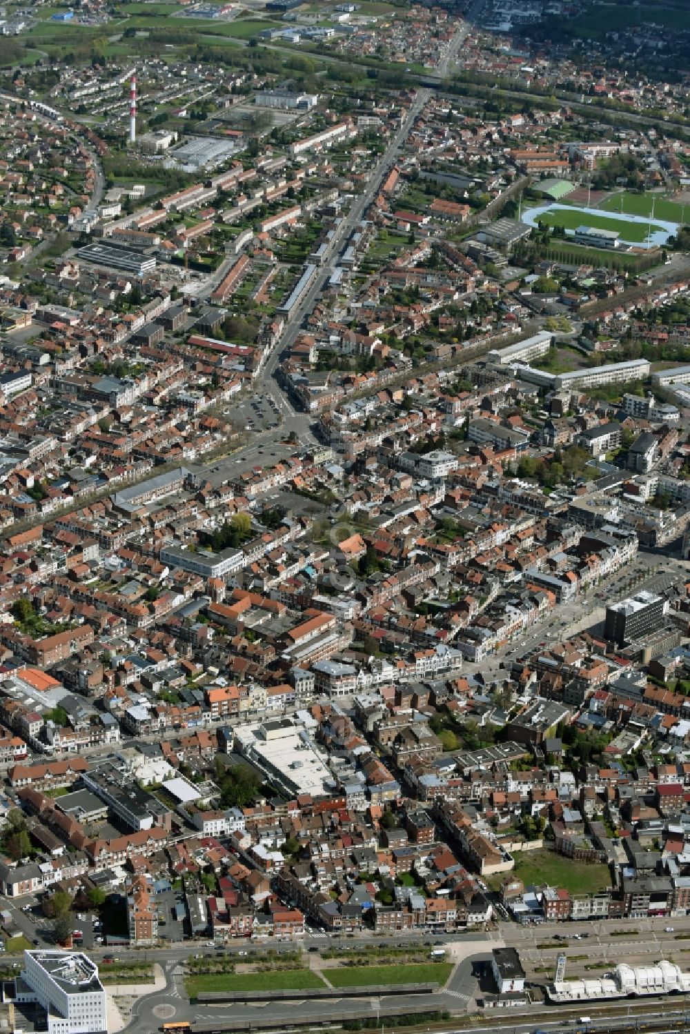 Aerial photograph Lens - City view of downtown area Lens in Nord-Pas-de-Calais Picardy, France