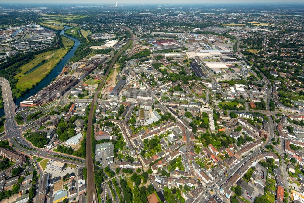 Mülheim an der Ruhr from above - City view of downtown area Muelheim West in Muelheim on the Ruhr in the state North Rhine-Westphalia