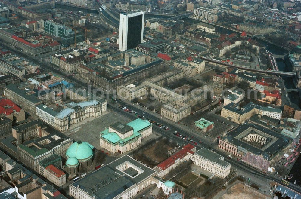 Aerial image Berlin - City view of downtown area at the Bebelplatz with the Staatsoper and the Humboldt University along the street Unter den Linden in Berlin