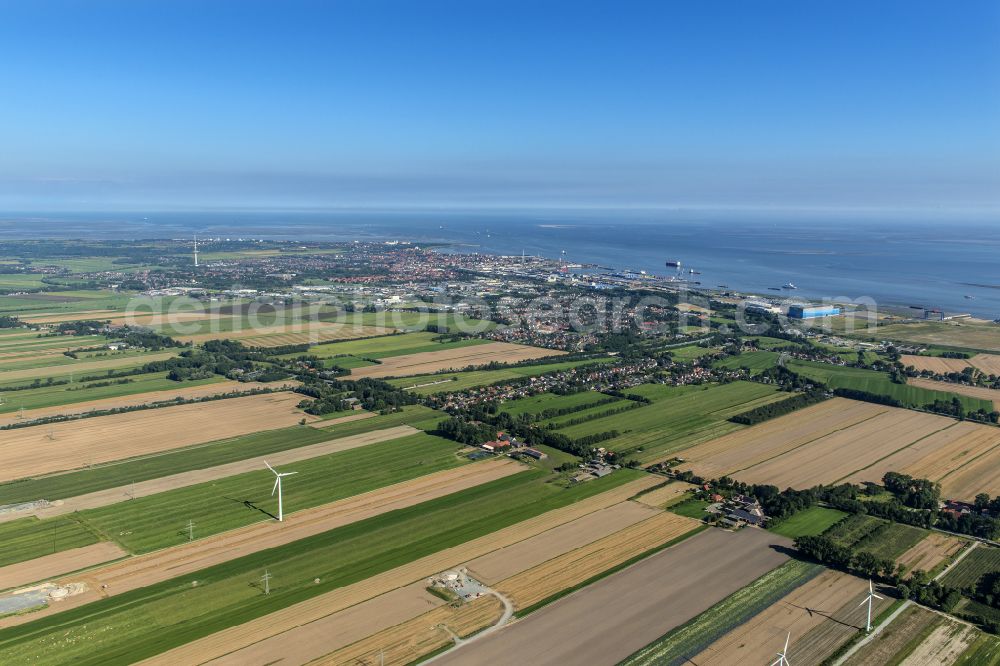 Aerial image Cuxhaven - City view on sea coastline of North Sea in Cuxhaven in the state Lower Saxony, Germany