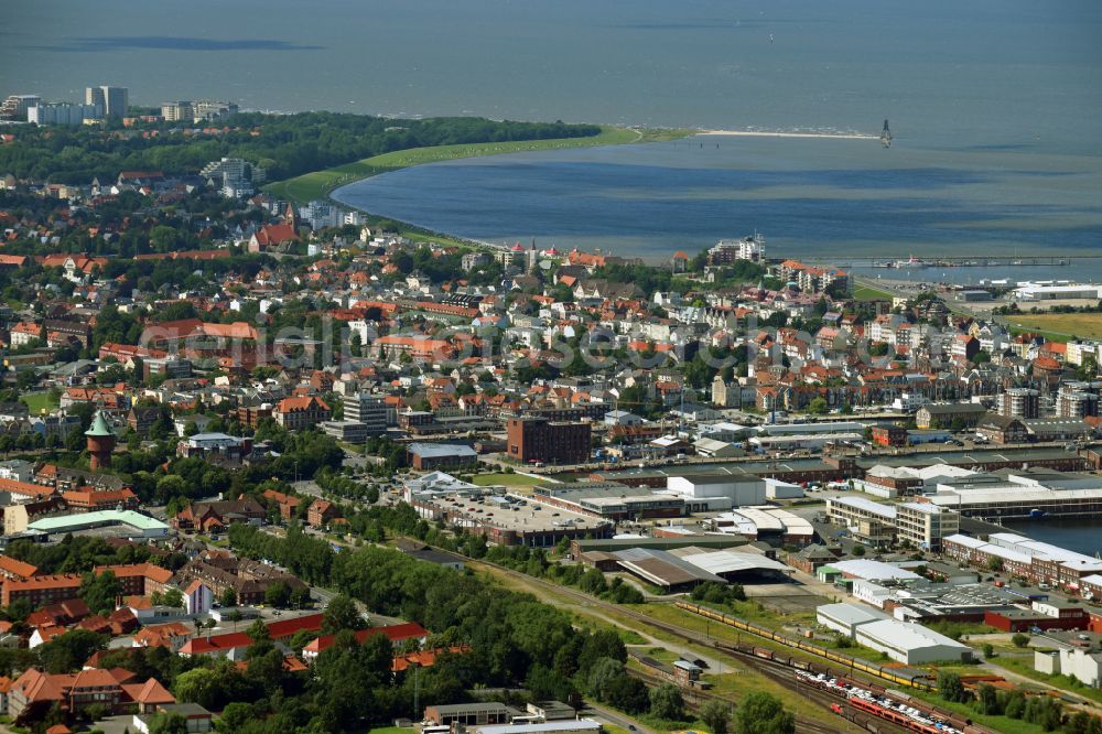 Aerial photograph Cuxhaven - City view on sea coastline of North Sea in Cuxhaven in the state Lower Saxony, Germany