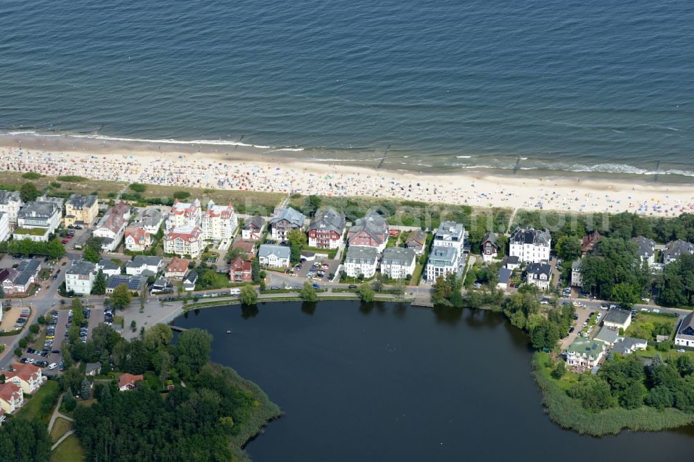 Bansin from the bird's eye view: City view on sea coastline of Baltic Sea on street Seestrasse in Bansin on the island of Usedom in the state Mecklenburg - Western Pomerania, Germany