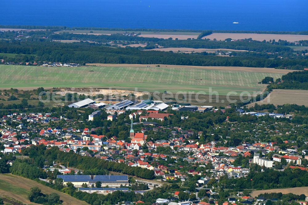 Kröpelin from above - City view on sea coastline of Baltic Sea in Kroepelin in the state Mecklenburg - Western Pomerania, Germany