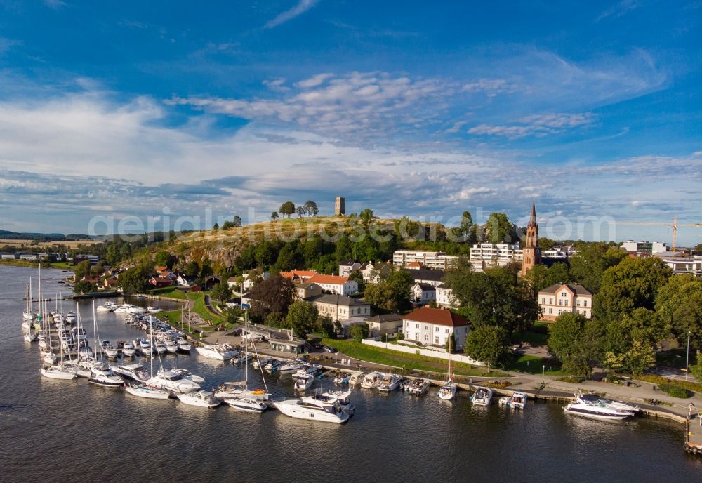 Tönsberg from the bird's eye view: City view on sea coastline von Toensberg on Oslofjord in Vestfold og Telemark, Norway