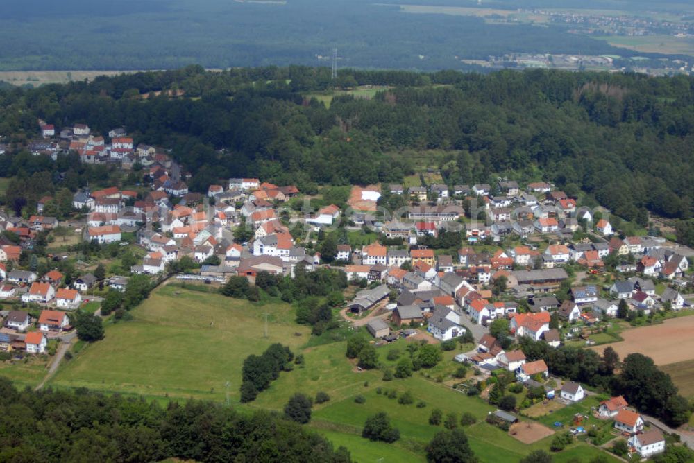 Bruchmühlbach-Miesau / OT Lambsborn from above - Blick auf Lambsborn. Lambsborn ist eine Ortsgemeinde im Landkreis Kaiserslautern in Rheinland-Pfalz mit ca. 867 Einwohnern. 1150 wurde die Gemeinde erstmals urkundlich erwähnt.