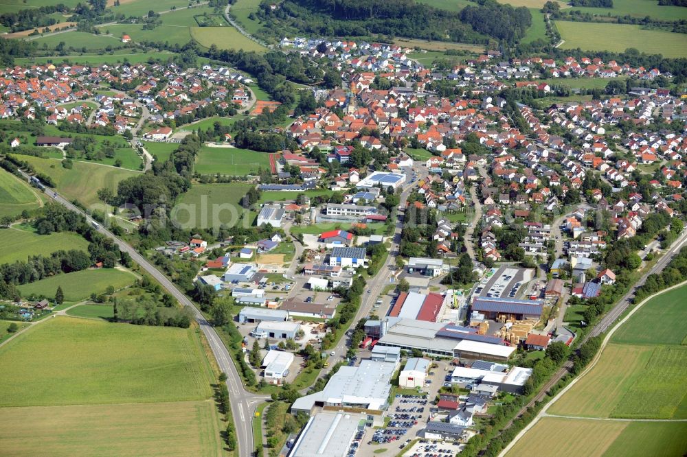 Lauchheim from the bird's eye view: View of the town of Lauchheim in the state of Baden-Wuerttemberg. Lauchheim is located in the valley of the river Jagst. View from the West